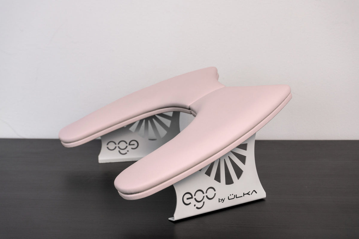 EGO by ULKA hand rest in light pink — official ULKA product photo