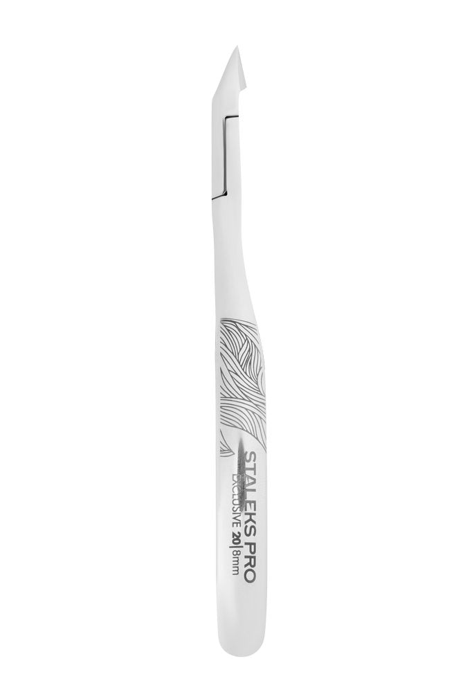 STALEKS EXCLUSIVE NX-20-8g Gravure cuticle nippers, 8 mm — side profile and Gravure engraving