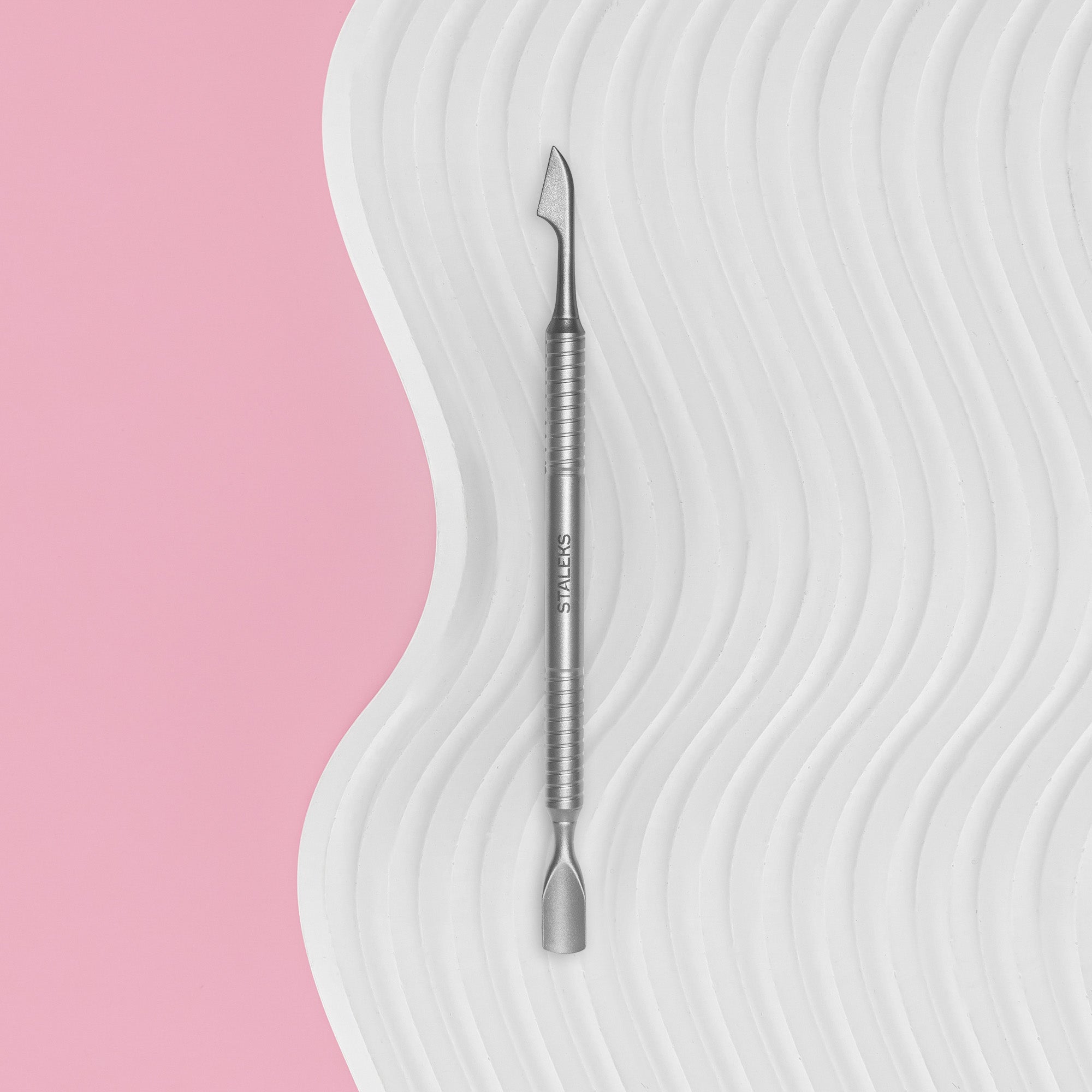 PBC-30/1 Cuticle pusher, rounded pusher and remover