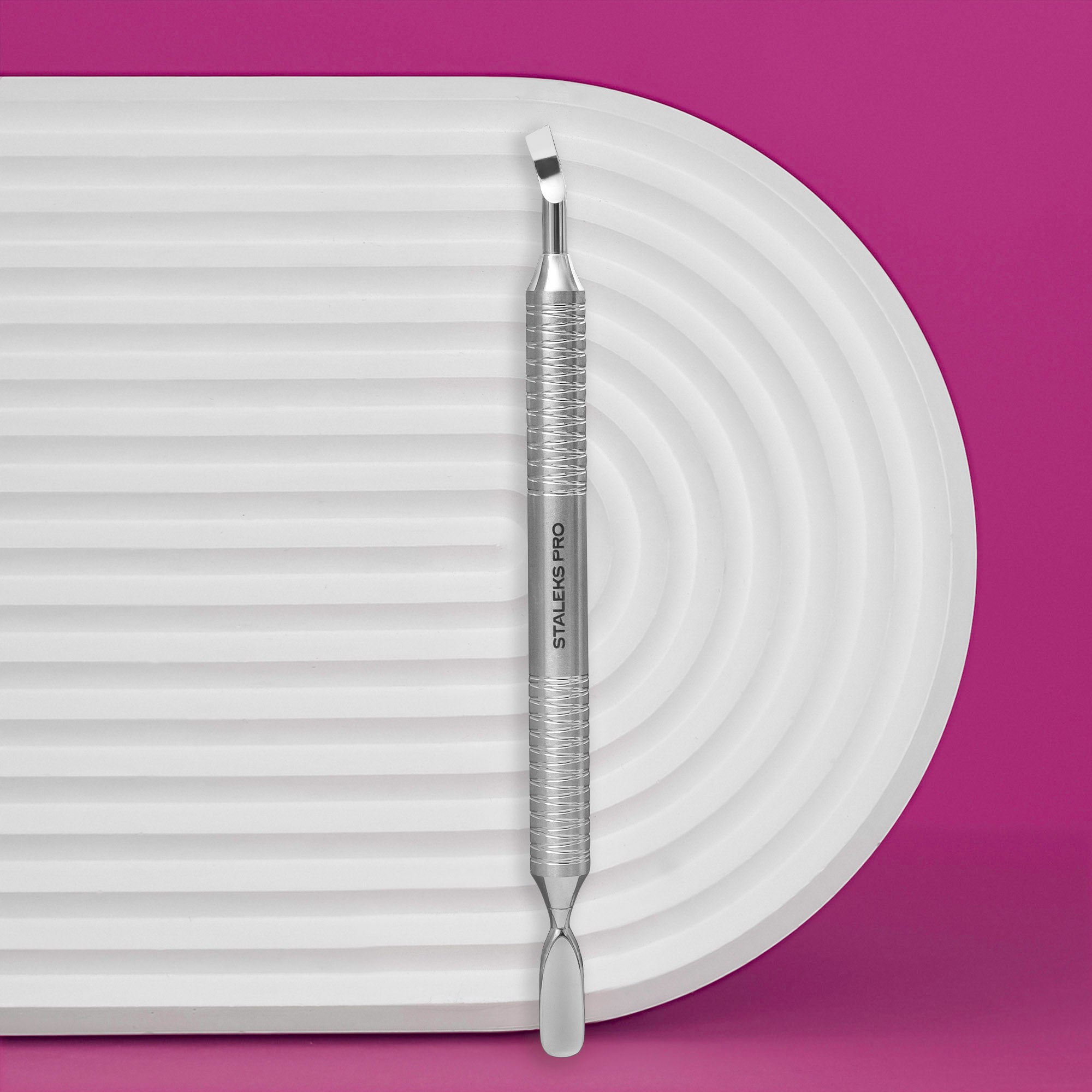 PE-100/4.2 Manicure pusher rounded pusher + blade bent image 0