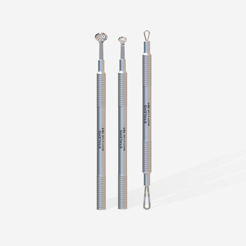 Cosmetology toolset “Clean Skin” BEAUTY & CARE 30 (Uno spoon, round tool with 19 holes and double-ended loop)