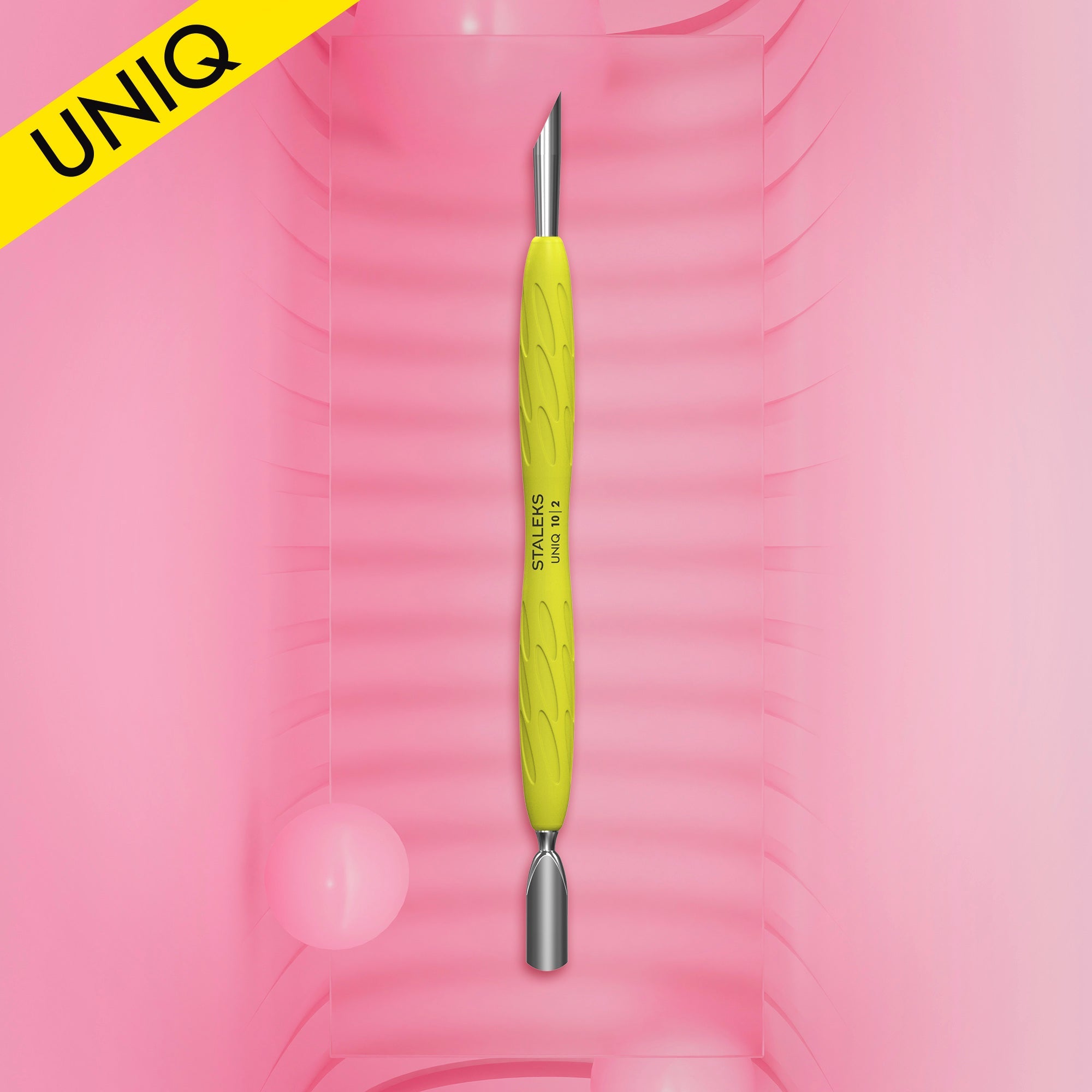 Manicure pusher Gummy with silicone handle UNIQ 10 TYPE 2 (rounded narrow and beveled pusher) 
