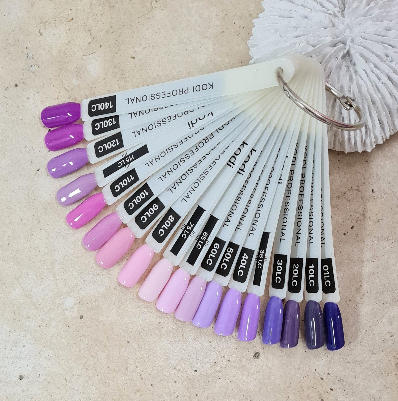 01LC Gel polish Lilac 7 ml image 1