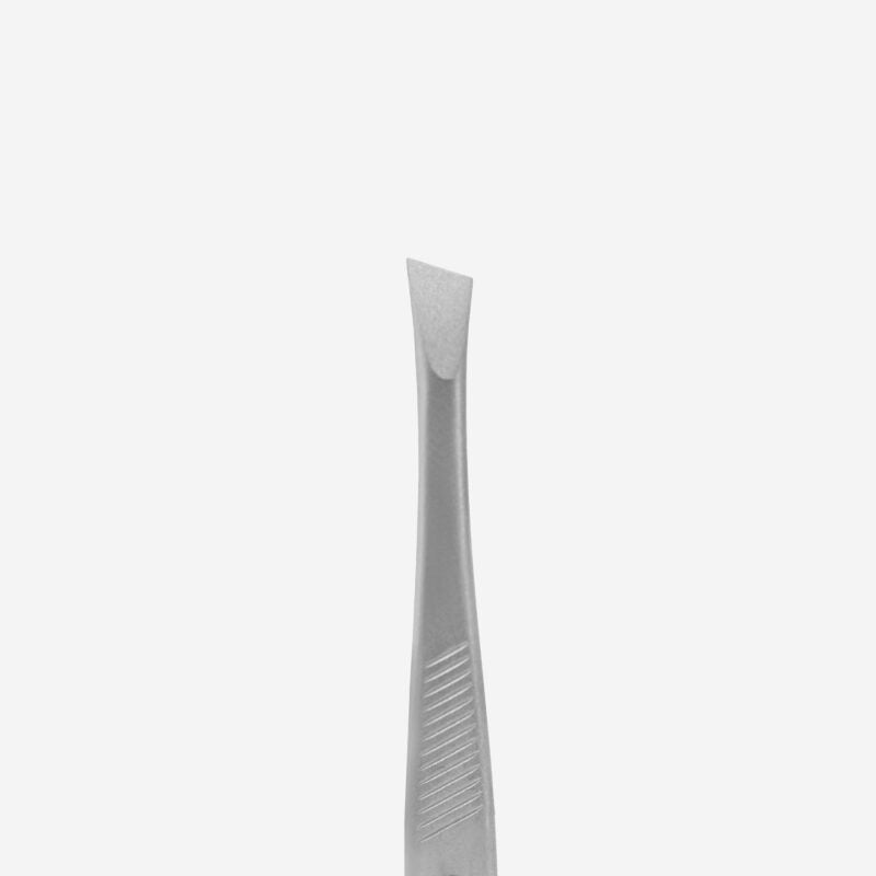 Eyebrow tweezers CLASSIC 10 TYPE 3 (wide bevelled)
