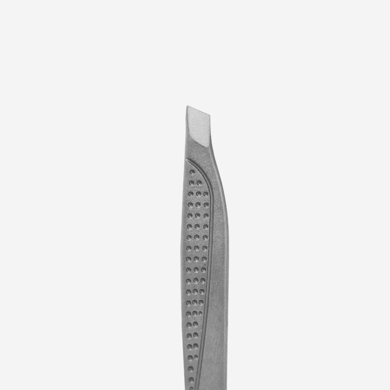 Eyebrow tweezers CLASSIC 15 TYPE 3 (wide bevelled)