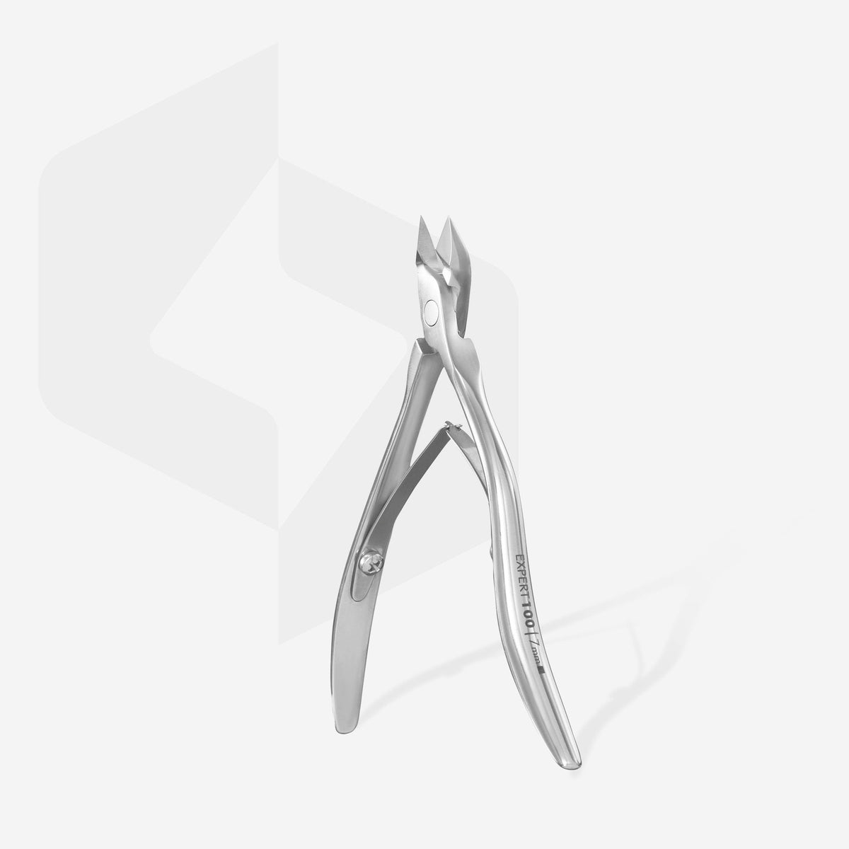 STALEKS NE-100-7 — Professional cuticle nippers EXPERT 100 7 mm — three-quarter tool view