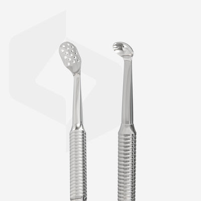 STALEKS EXPERT ZE-20/1 close-up of the Uno spoon and oval head with 15 holes